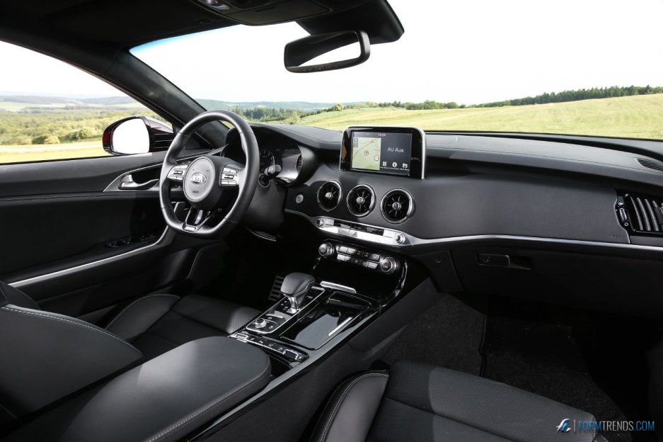 Kia Stinger interior