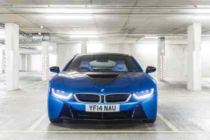 BMW i8 (2014)