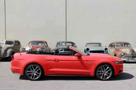 Ford Mustang GT Convertible (2016)