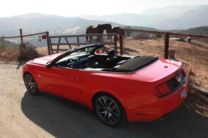 Ford Mustang GT Convertible (2016)