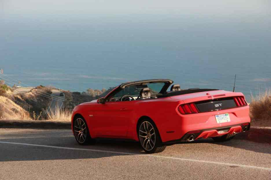 Ford Mustang GT Convertible (2016)