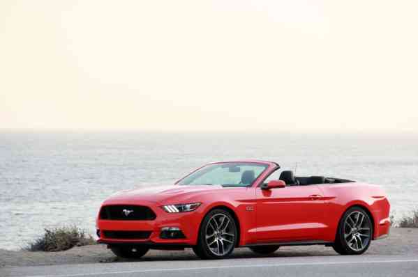 Ford Mustang GT Convertible (2016)