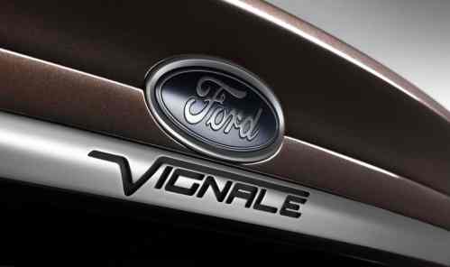 Ford Mondeo Vignale concept (2013)