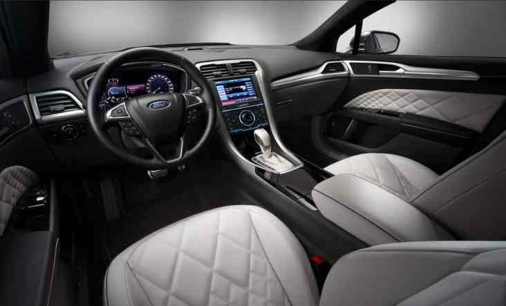 Ford Mondeo Vignale concept (2013)