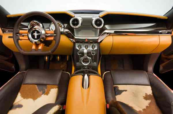 Mustang by Giugiaro concept interior (2006)