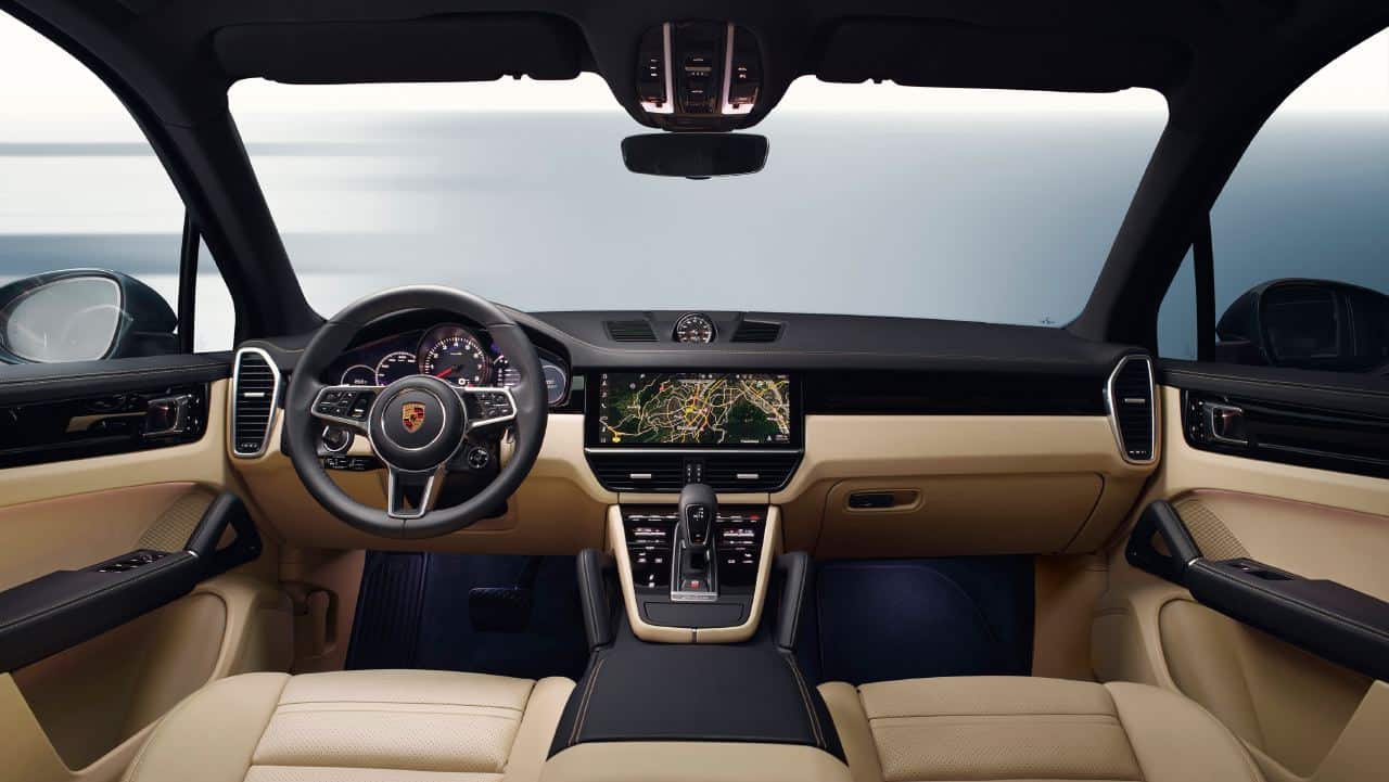 Porsche Cayenne (2018) interior