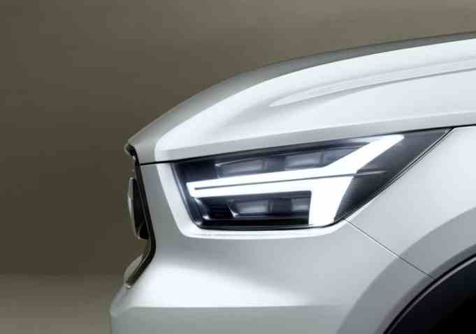 Volvo Concept 40.1 front lamp detail